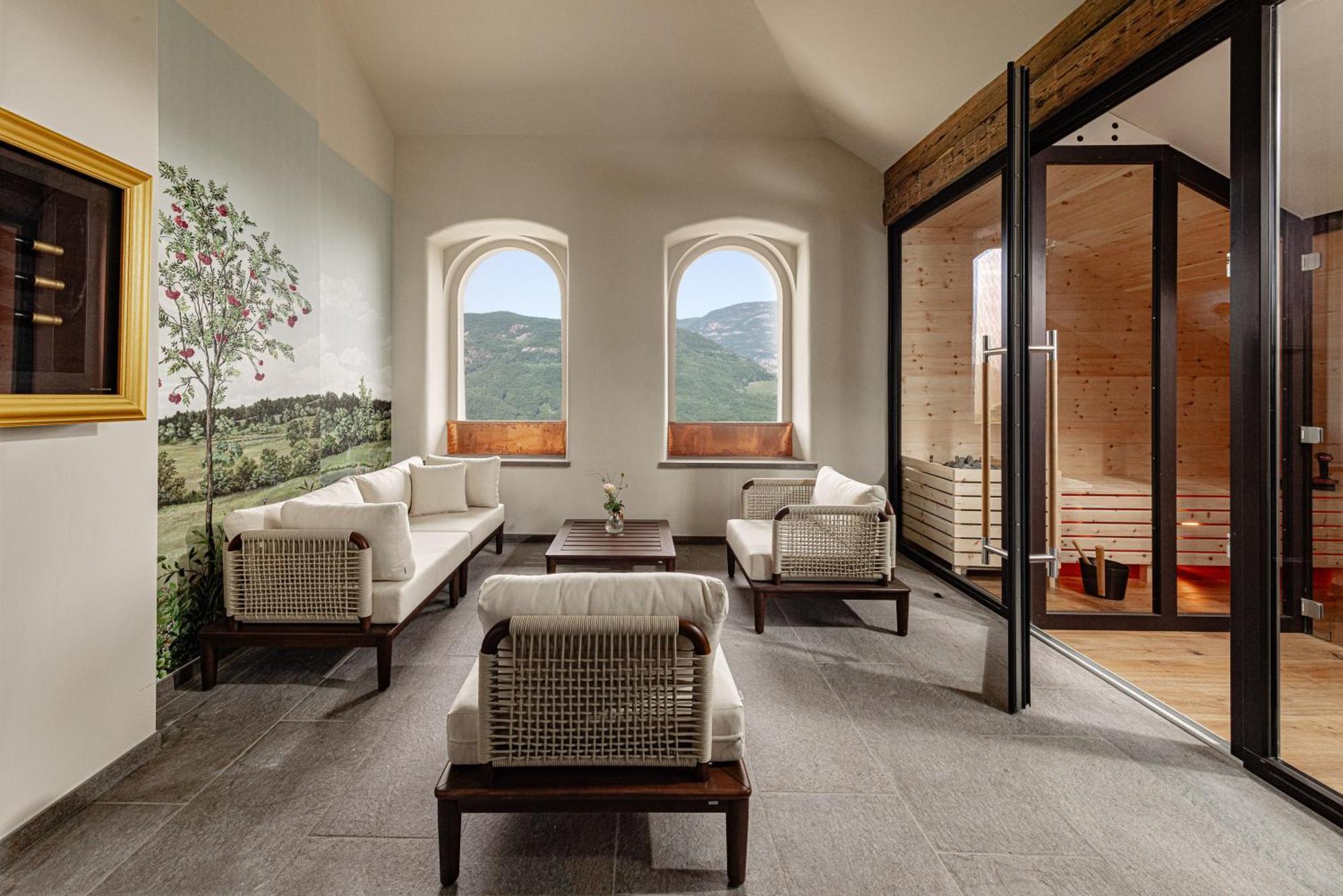 Castel Sallegg Suites Adults Only Caldaro Exteriör bild