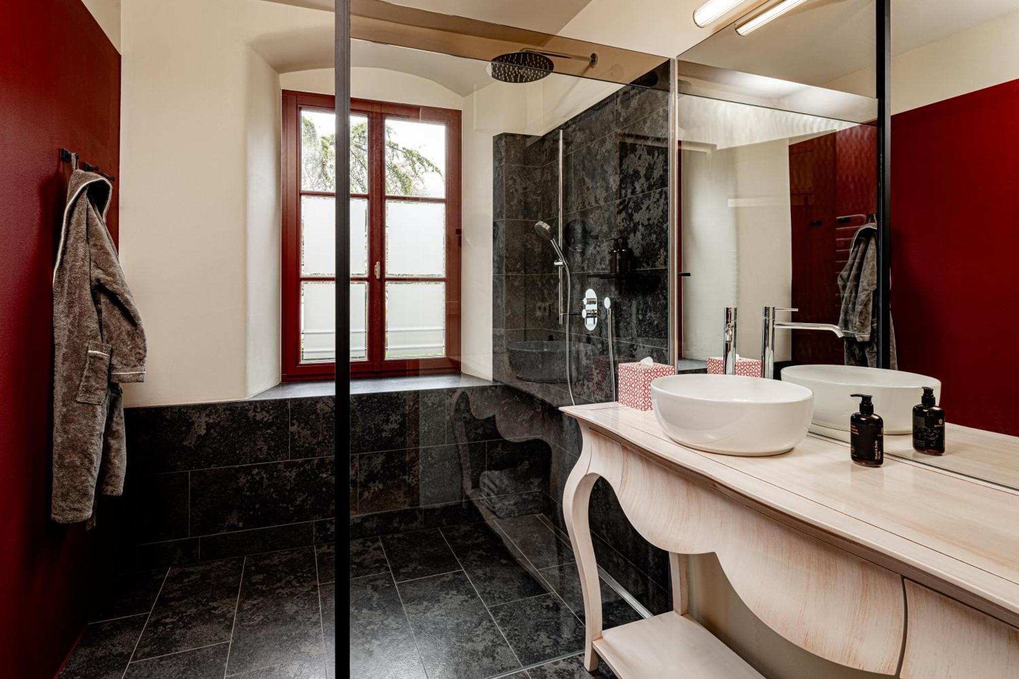 Castel Sallegg Suites Adults Only Caldaro Exteriör bild