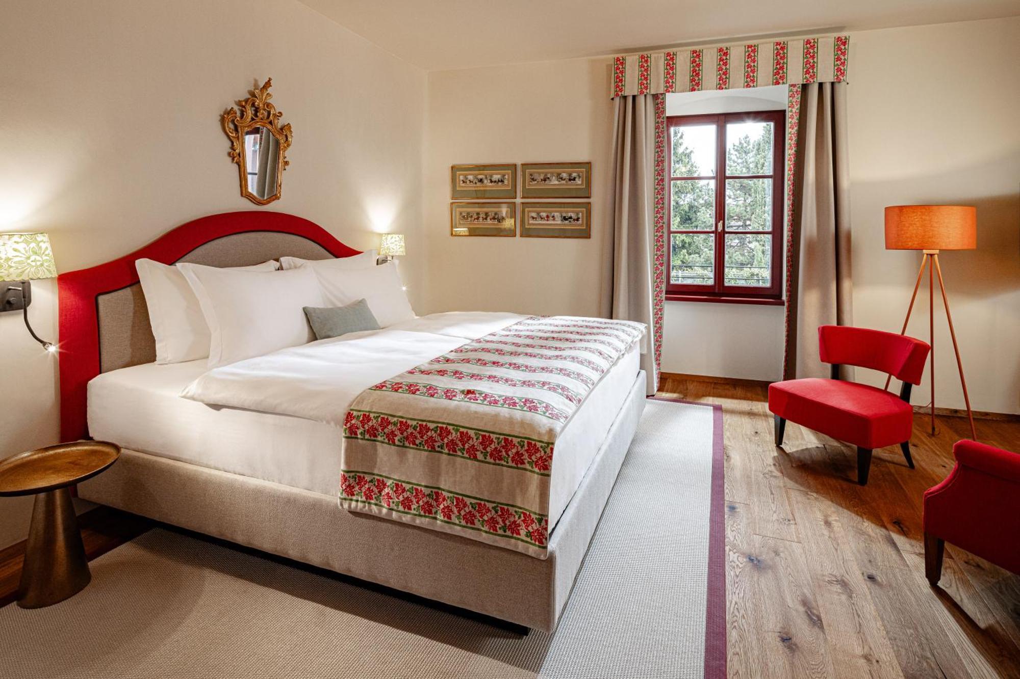Castel Sallegg Suites Adults Only Caldaro Exteriör bild